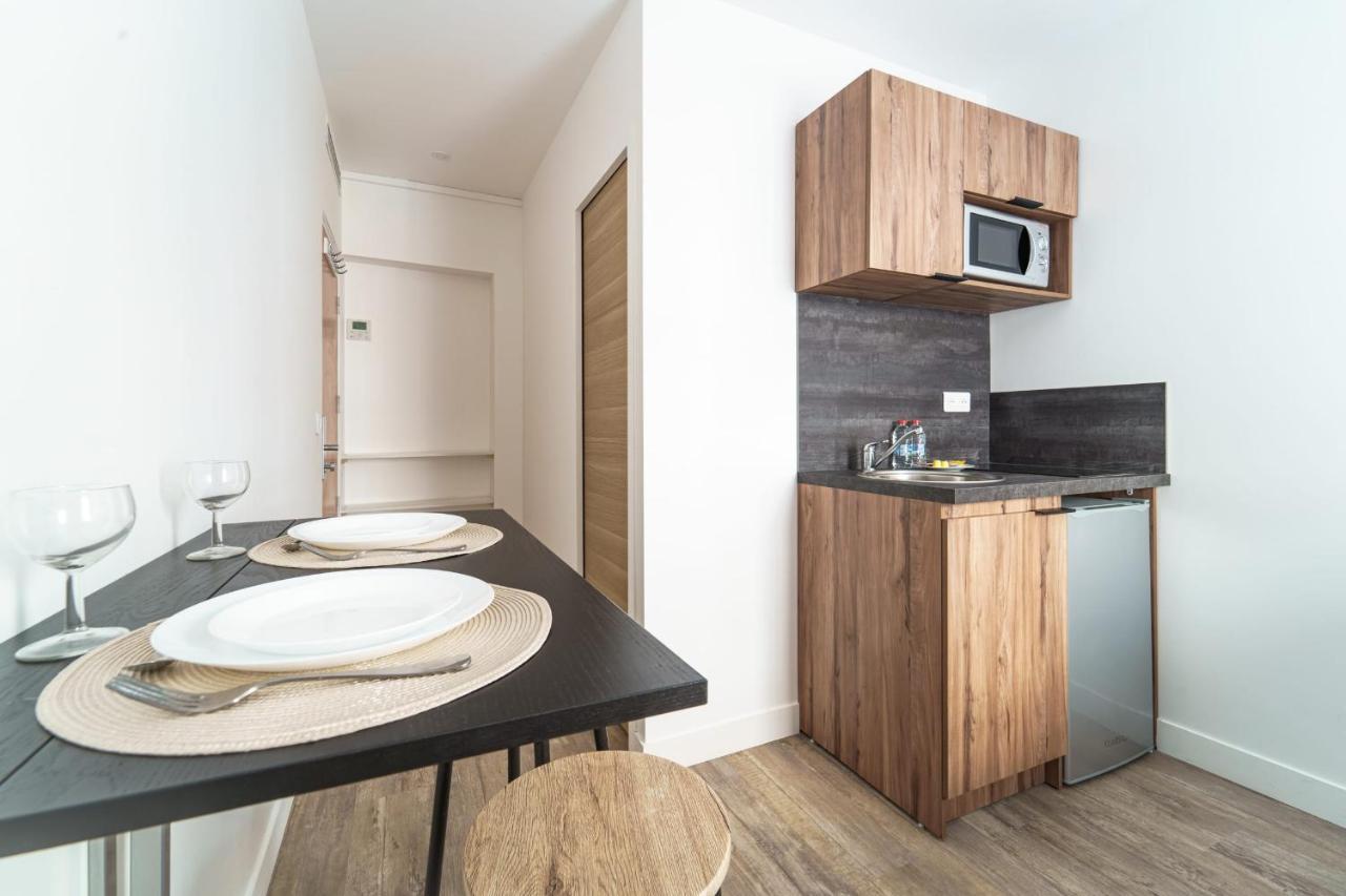 New Studio In Paris 8 Apartment Exterior photo
